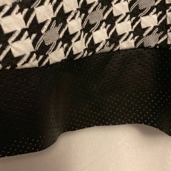 Lori M Collection dress in houndstooth pattern - Picture 3 of 4